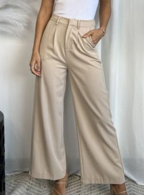 ELSIE PLEATED FLARED PANTS