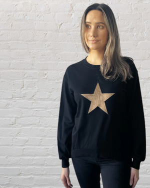 STAR EMBROIDED PULL OVER SWEATSHIRT BLACK