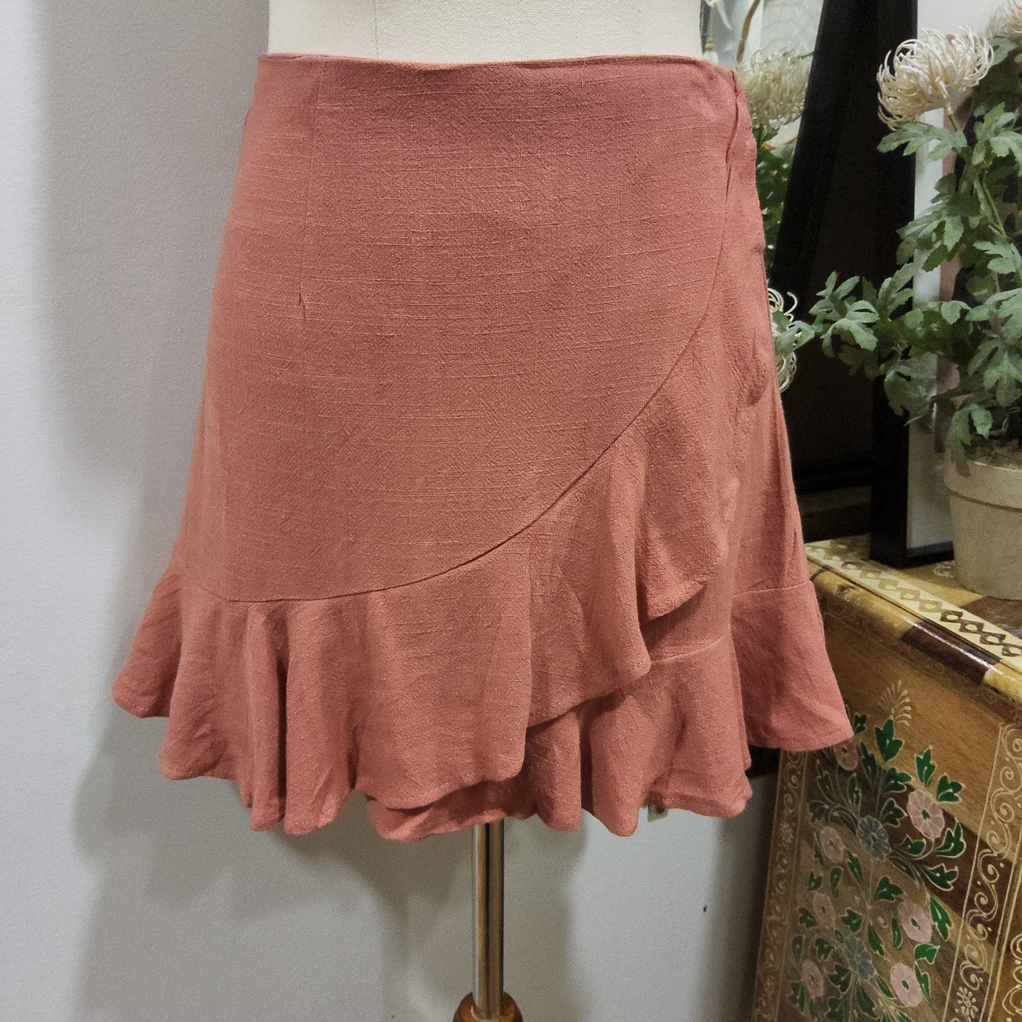 ROSE MINI SKIRT WITH FRILL